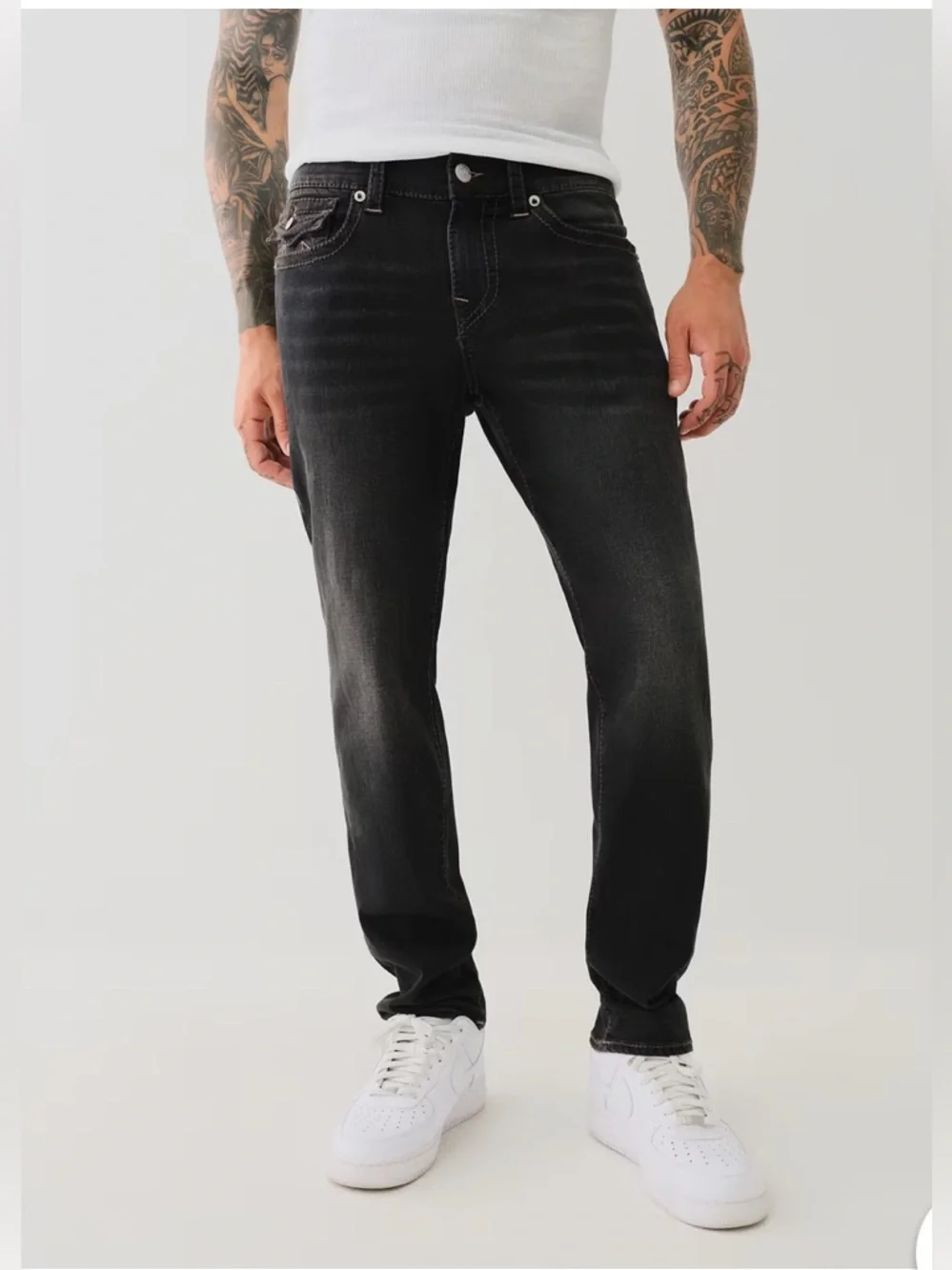 True Religion Jeans Geno Big T Flap Men's Relaxed Slim 700046 sz 29 inseam 31.5”